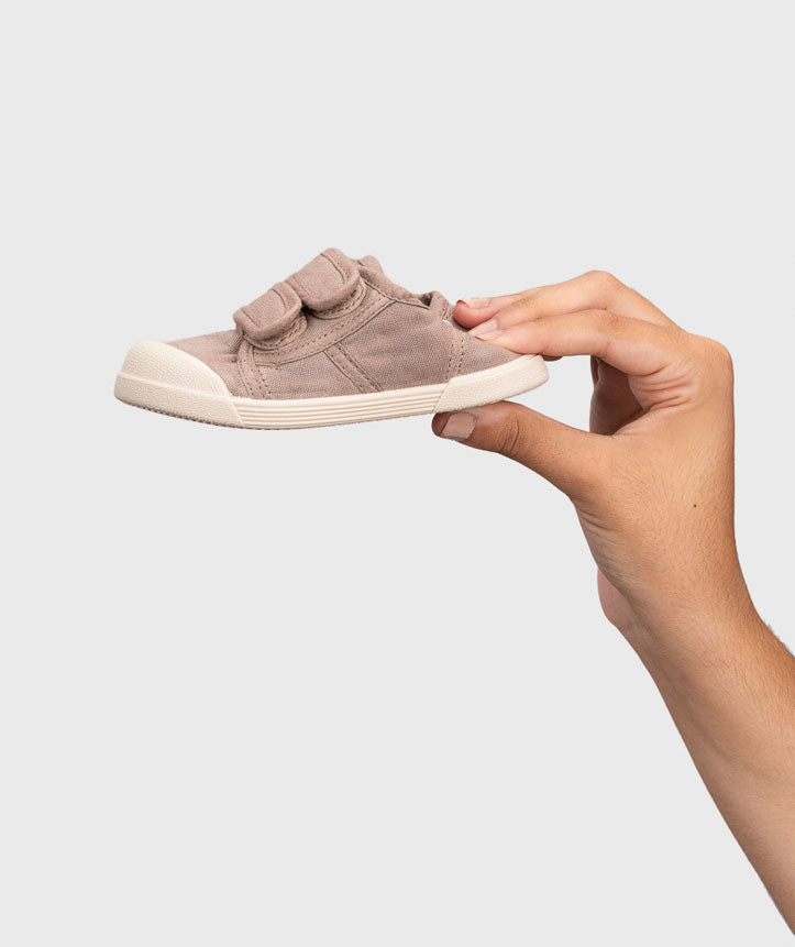 Scarpe barefoot Igor Lona V in tela marrone cacao.
